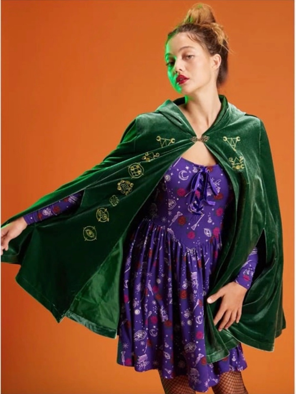Hocus Pocus Winifred Cape